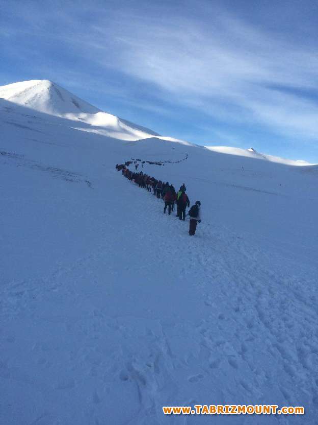 دهمین صعود سراسری زمستانی کوهنوردان منطقه شمالغرب کشور به قله قوش گلی (کمال سهند ) 