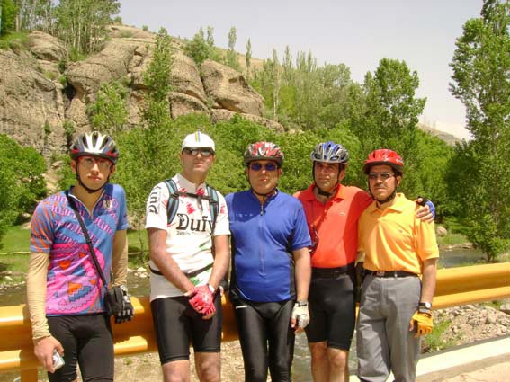 برنامه دوچرخه سواری کوهستان در دامنه کوه سهند